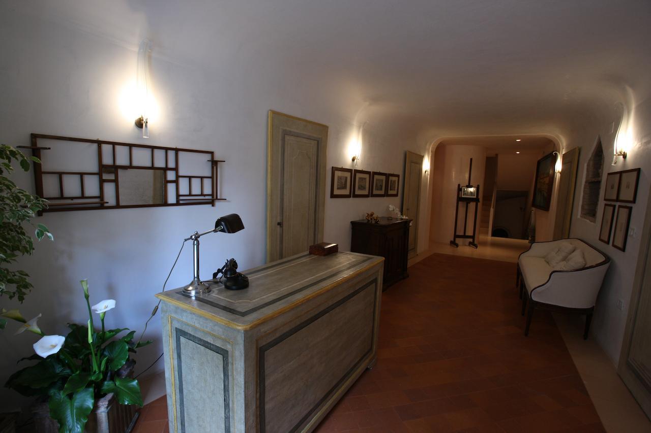 Bed and Breakfast Palazzo Santinelli SantʼAngelo in Vado Exterior foto