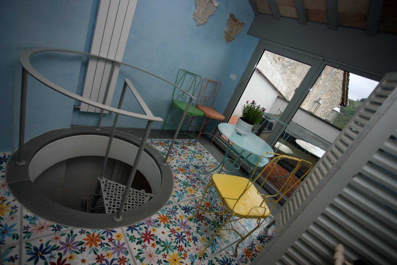 Bed and Breakfast Palazzo Santinelli SantʼAngelo in Vado Habitación foto